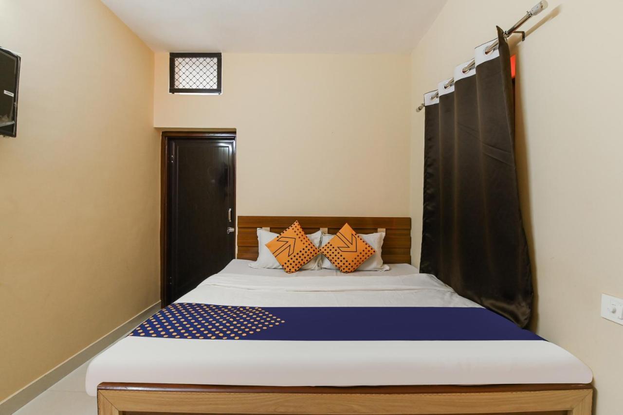 Spot On 76159 Siya Hotel Divisione di Divisione di Jaipur Esterno foto