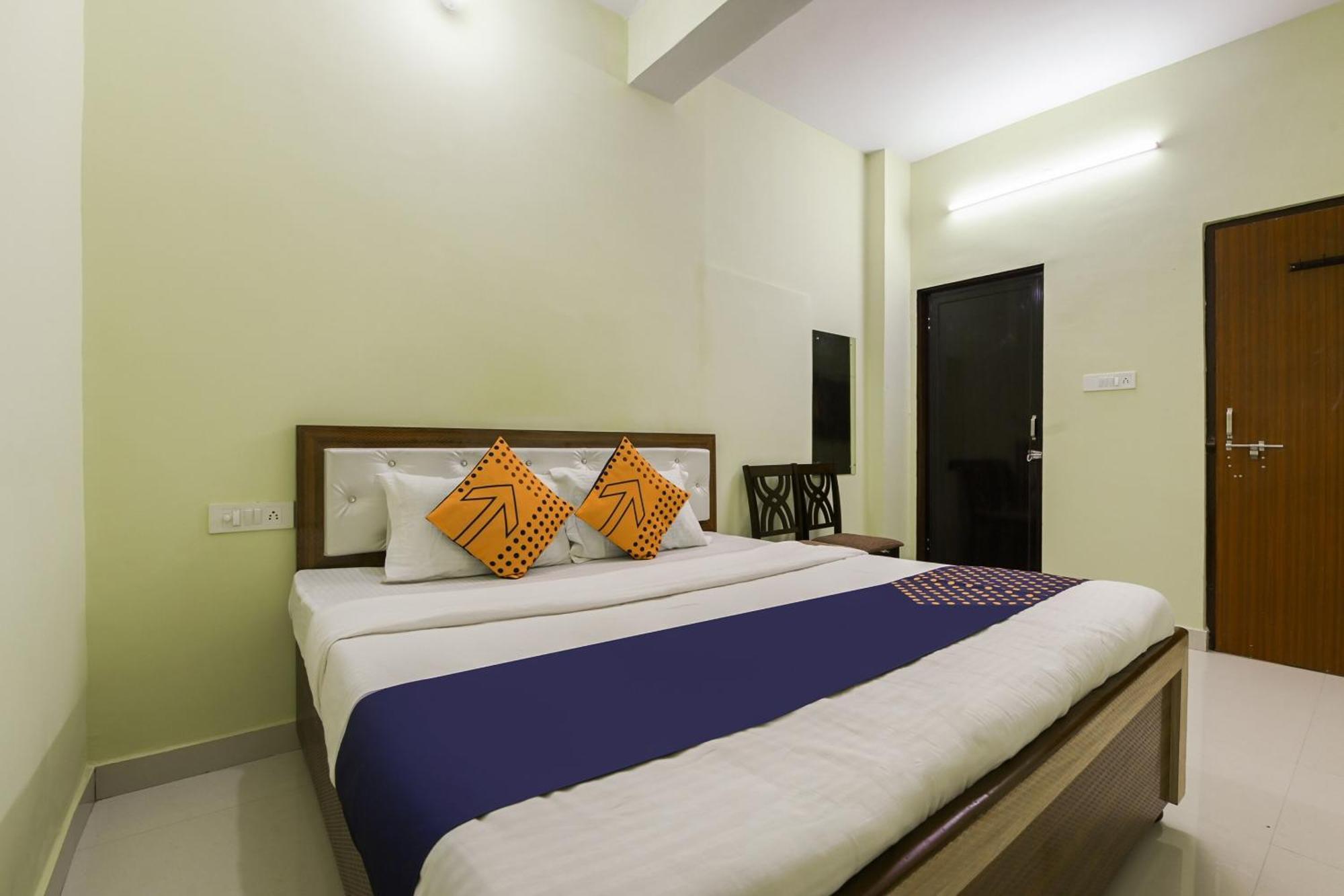 Spot On 76159 Siya Hotel Divisione di Divisione di Jaipur Esterno foto