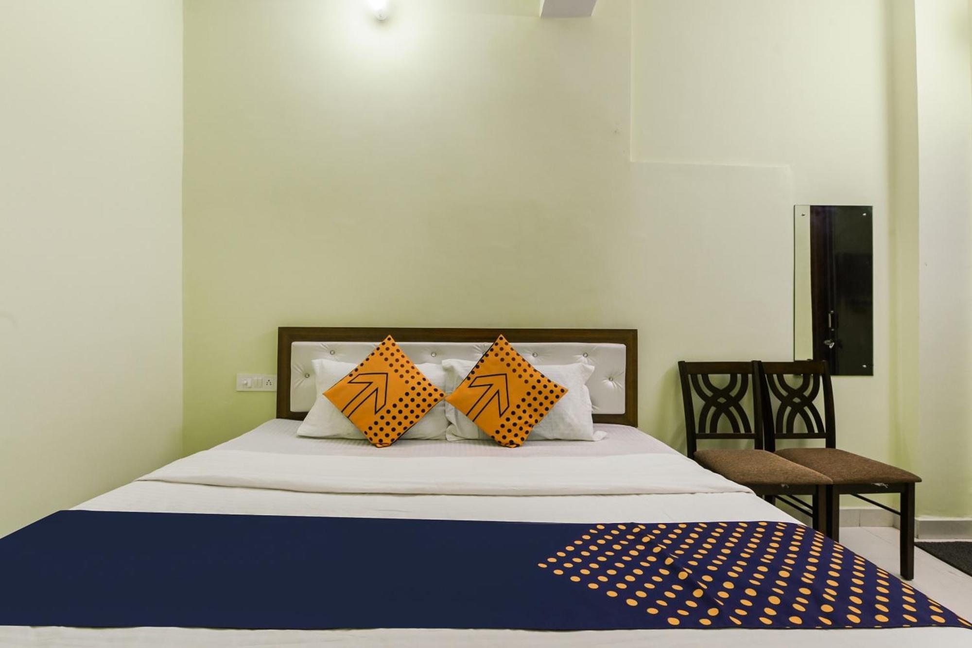 Spot On 76159 Siya Hotel Divisione di Divisione di Jaipur Esterno foto
